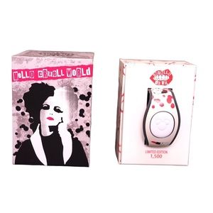 2021 Disney Cruella DeVill Hello Cruell World Magic Band Link it Later LE 1500